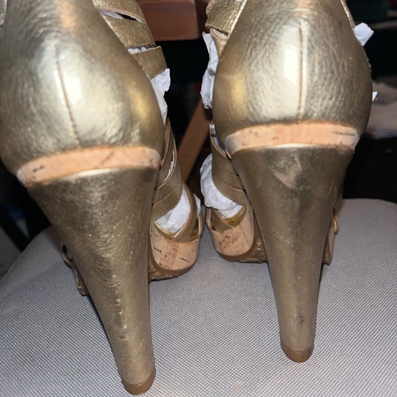 💜 Michael Kors Robertson Metallic Gold Sandal Heel 💜 - Picture 8 of 16